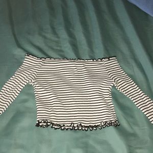 off the shoulder long sleeve top